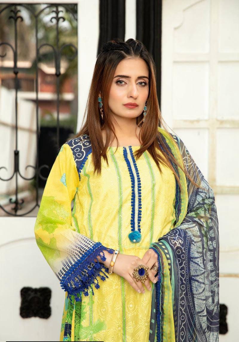 3 Pcs Safwa Women Unstiched Lawn Embroidered Suit SM-045